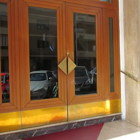 Bed & Breakfast Pianeta 127 Roma